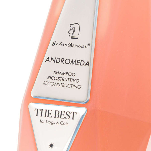 Шампунь Iv San Bernard The Best line Andromeda для выпадающей шерсти и чувствительной кожи с экстрактом шиповника 550 мл